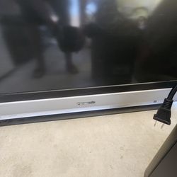 Bose home stereo system and panasonic tv 55inch