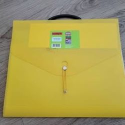 Cascading Wall File Organizer with 7 pockets