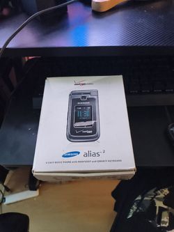 Samsung Alias 2 Flip Phone