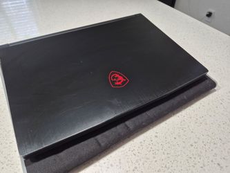MSI Thin 11UC Gaming Laptop