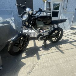 M1 Monday Motorbike 