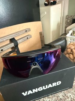 Oakley Meta Vanguard Sunglasses