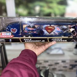 1/64 NASCAR Authentics Dale Earnhardt JR Jimmie Johnson Superman 2016 Hauler