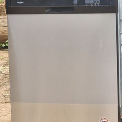 Whirlpool Dishwasher 