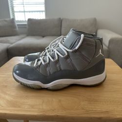 Cool Grey Jordan XI size 8