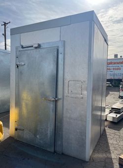 Walk-in cooler