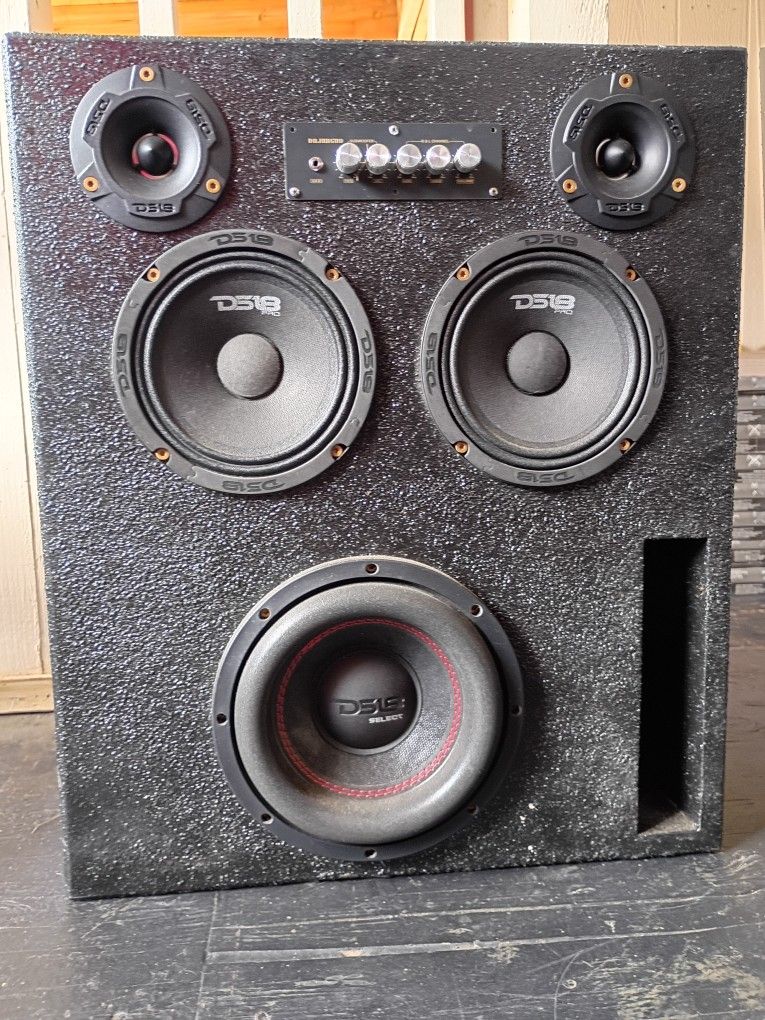 Bluetooth DeWalt Battery Speaker