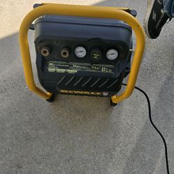 DEWALT Air Compressor for Trim, 200-PSI Max, Quiet Operation
