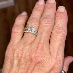 Beautiful Wedding Ring 