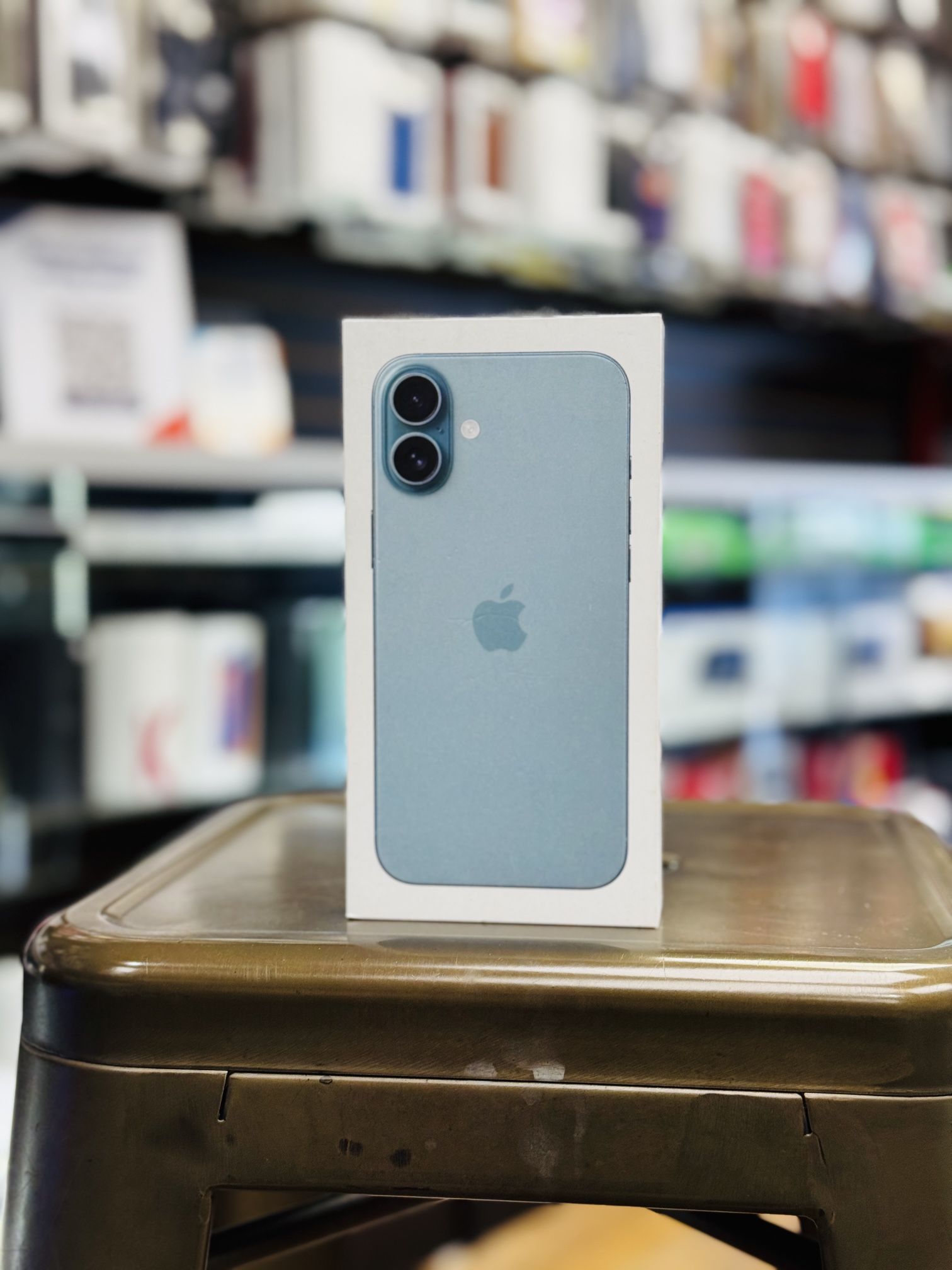 iPhone 16 Plus (Factory Unlocked) 