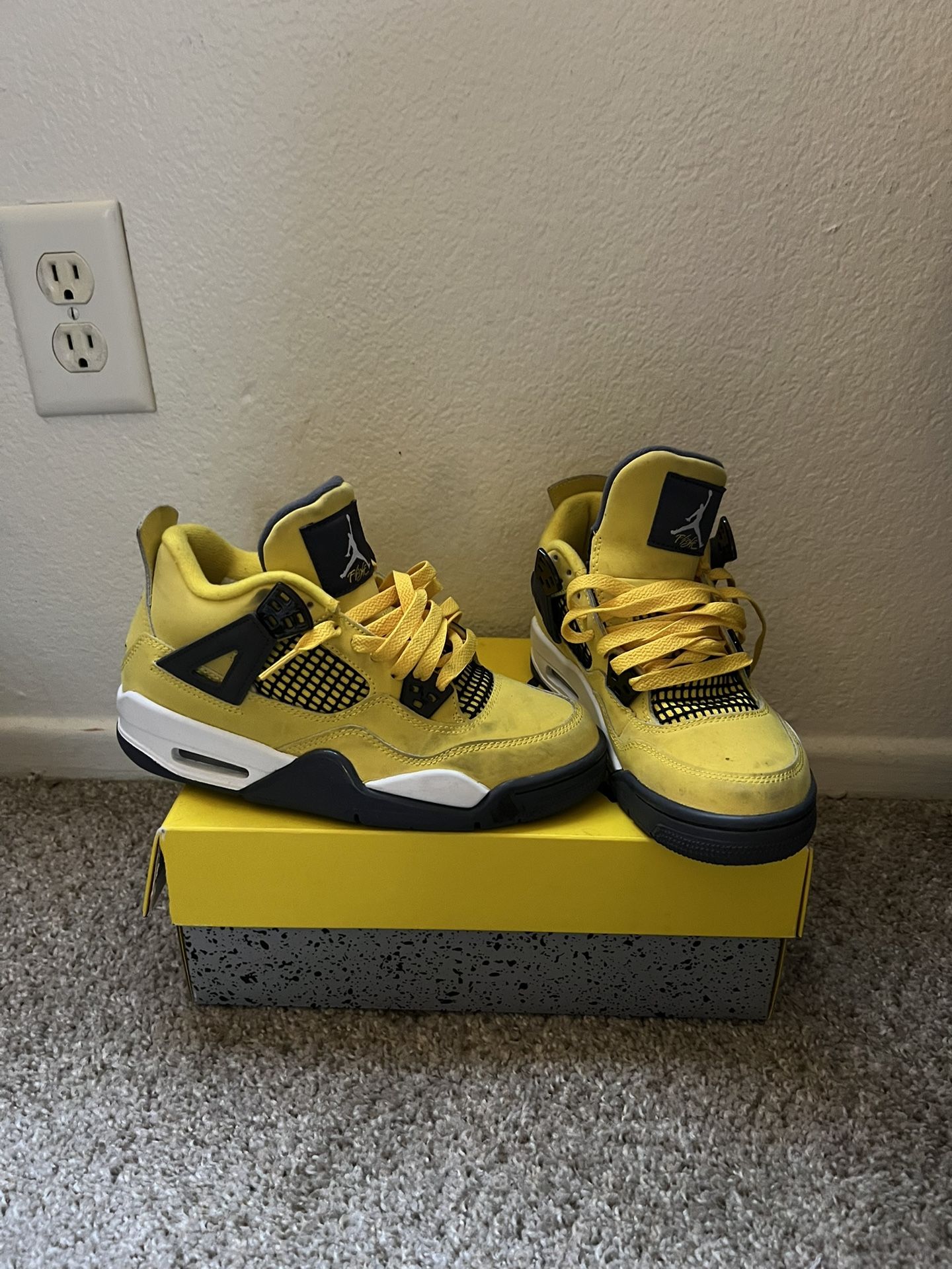 Air Jordan 4 Retro (GS)