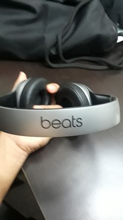 Wireless beats solo 3