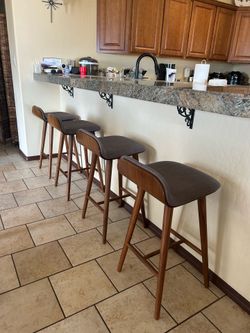 Set of 4 Stools