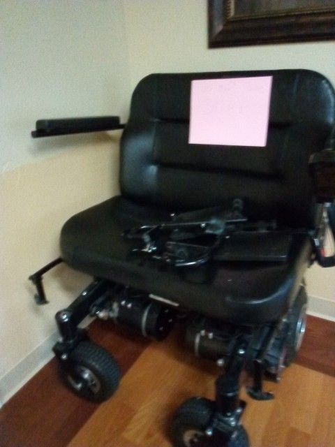 Bariatric Wheelchair