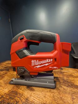 Milwaukee FUEL Cordless Jig Saw Tool Only