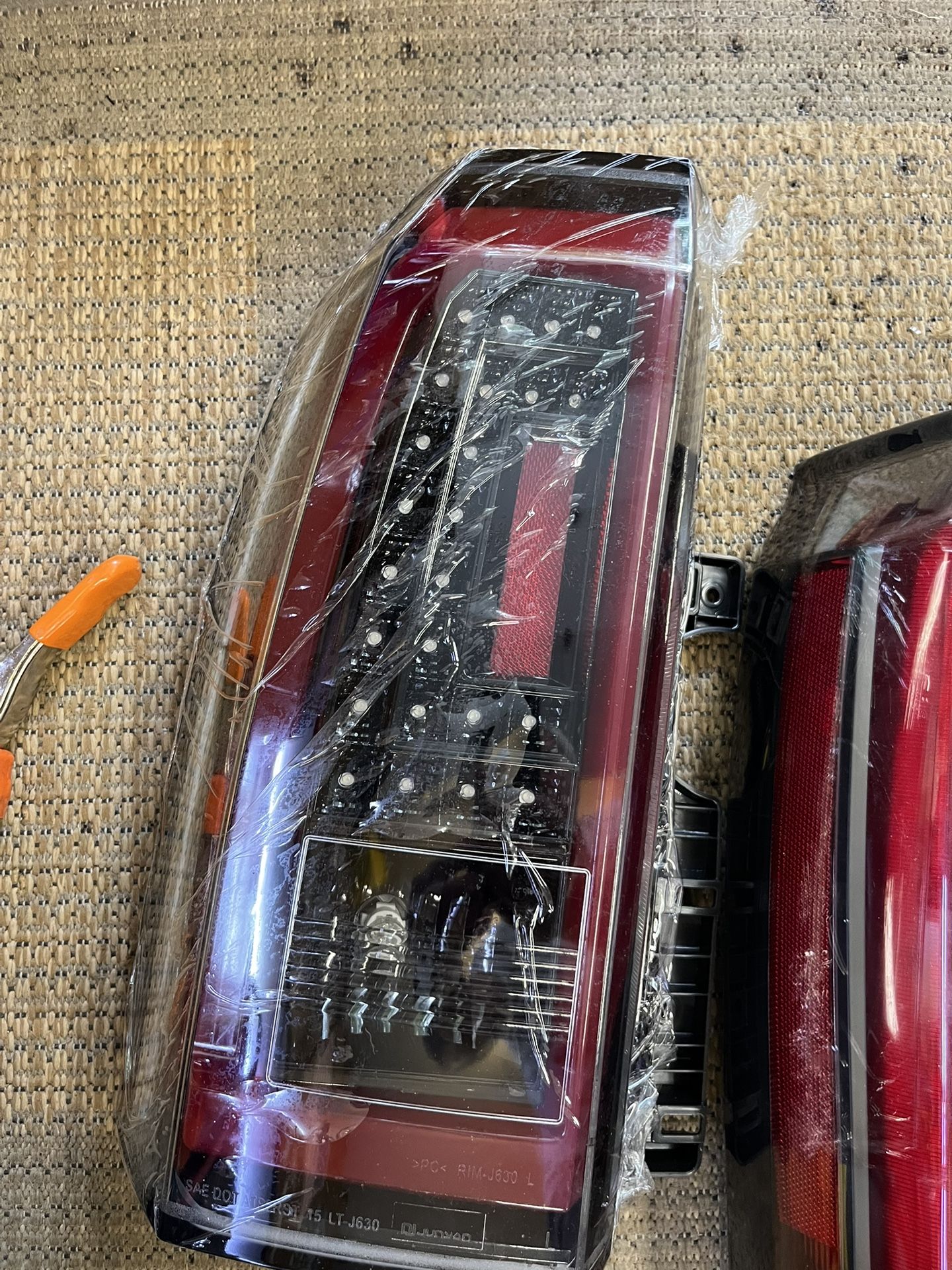 2015 Gmc Tahoe Left-Hand Only - Tail Light Led.