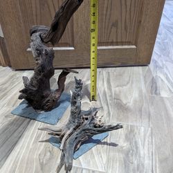 Two Pieces Drift Wood For Fish Tank 