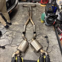 2016+ Camaro AWE Exhaust 