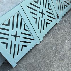 Indoor/Outdoor Solid Wood Crisscross Freestanding Foldable Adjustable 3-Section Pet Gate