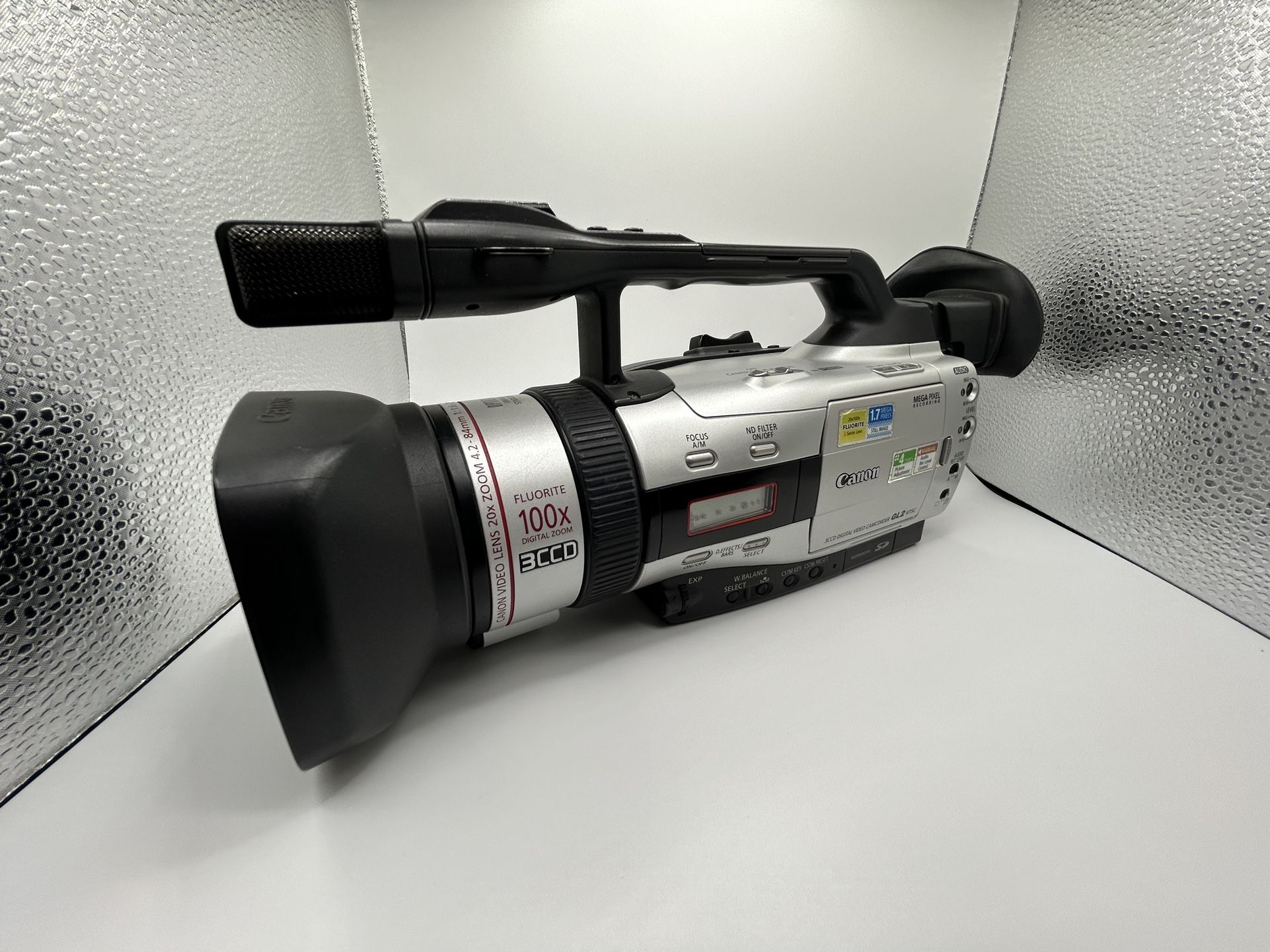 Camera Canon 3ccd Digital Video Camcorder GL2 NTSC