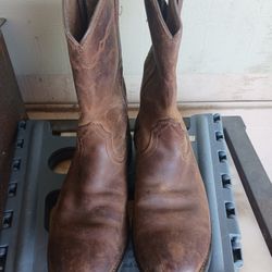 Ariat Boots Zize 6B 