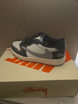 Travis Scott Stussy Nike Size 8.5