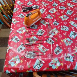 KitchenAid 9 Speed Hand Mixer W/Attachments