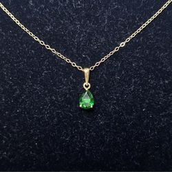 Emerald Teardrop Necklace 