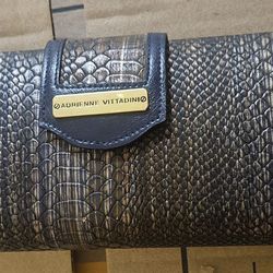 ADRIENNE VITTADINI PURSE BRAND NEW