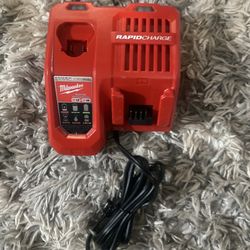 M12 and M18 12-Volt/18-Volt Lithium-Ion Multi-Voltage Rapid Battery Charger