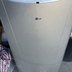 LG A/C and Heater 14000 BTU 