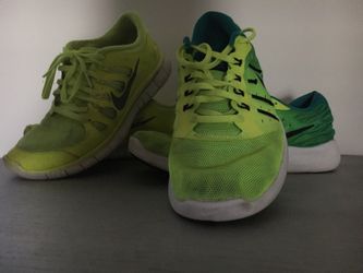 Running shoes