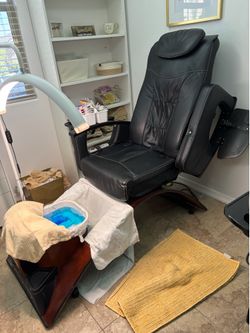 Pedicure chairs