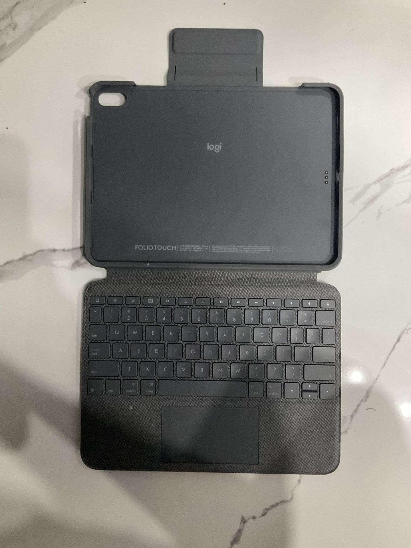 Logitech Folio Touch Keyboard Case For iPad Air 4th Gen 5th Gen 6th Gen Apple Pen