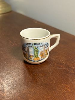 Vintage NYC Mini Mug Souvenir