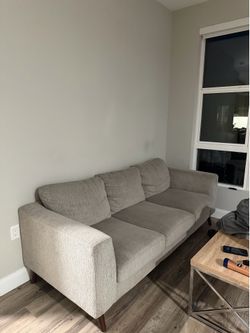COUCH