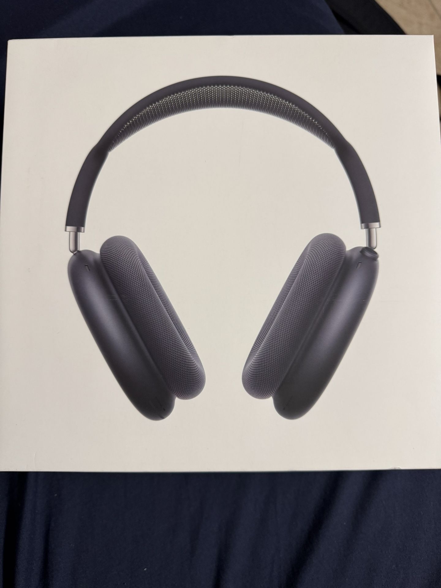 AirPods Max Midnight