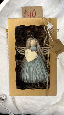 Muñeca Angel Keychain $10