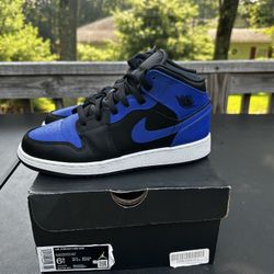 Air Jordan 1 Mid