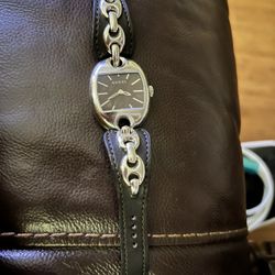 Gucci Watch Women 
