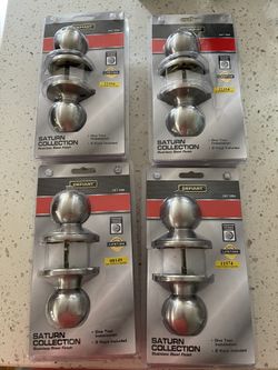 4 Door Knobs Used