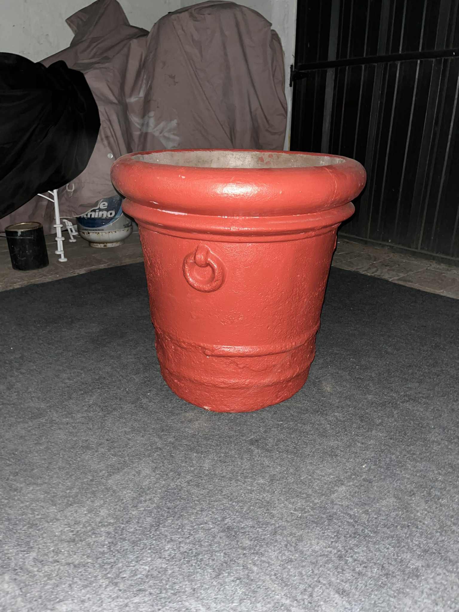 Single Heavy Clay Pot Planter