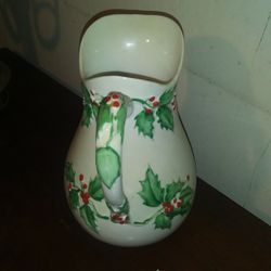 Boehm Holly Eggnog Pitcher ( Vintage)