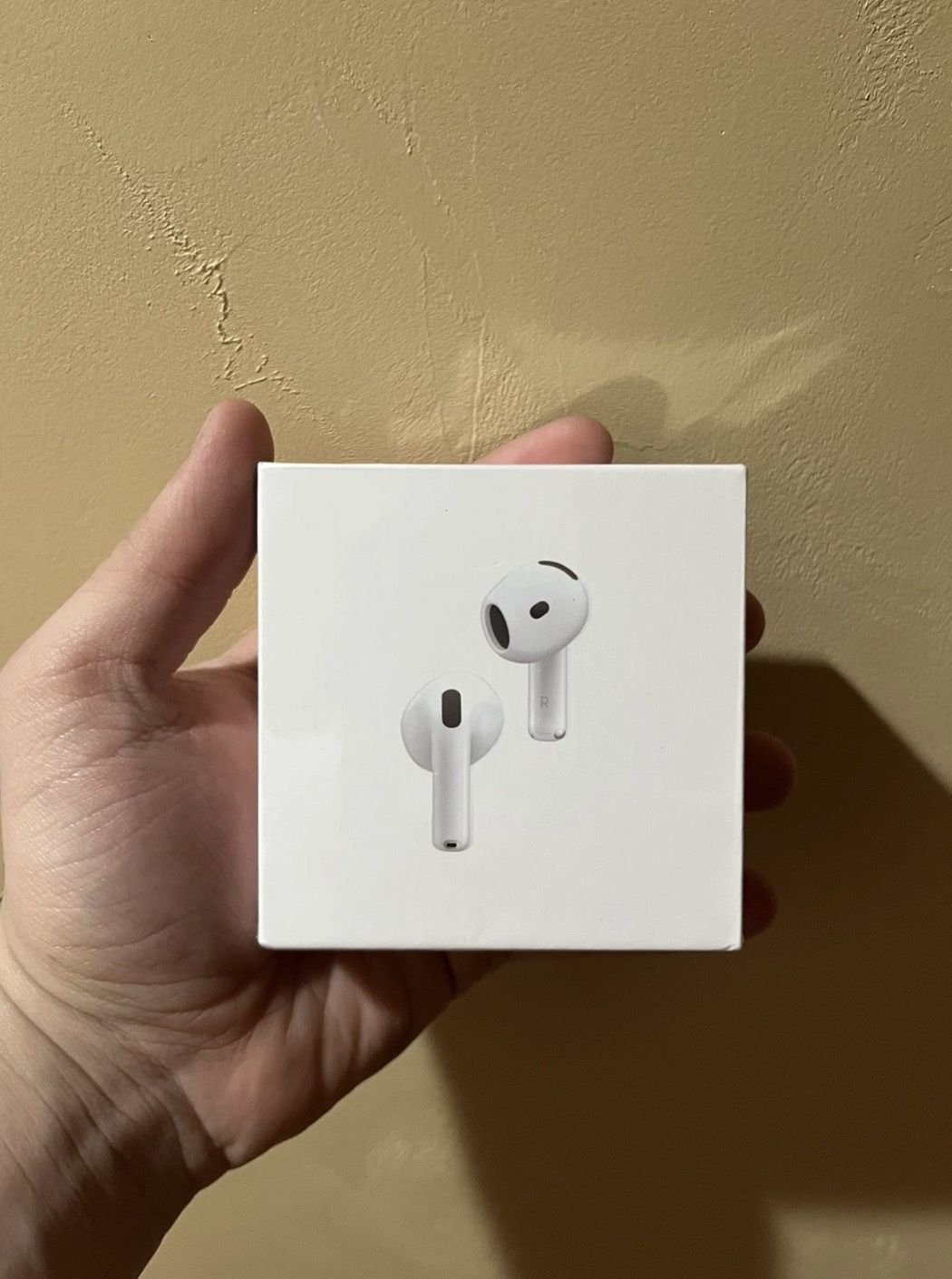 Airpods 4th Generation With Active Noise Cancellation
