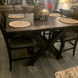 Pub Table And 8 Chairs 
