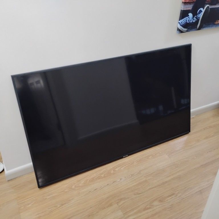 📺 Samsung 65" Flat Screen TV – Works Perfectly! – Need Gone Fast