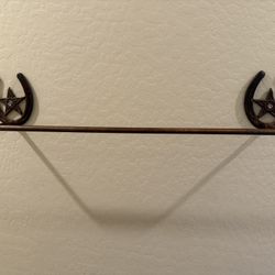 24” Long Horseshoe Iron Towel Holder