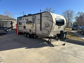 2019 Flagstaff Microlite Camper - Cheap!!