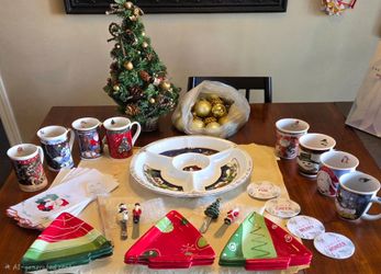 Rare Portmeirion "A Christmas Story" Platter in Box + Holiday Entertaining Set (Service for 8)