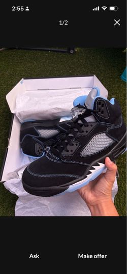 Jordan 5 Retro Black UNC Size 10 $235 yes I have receipt  please be ready now